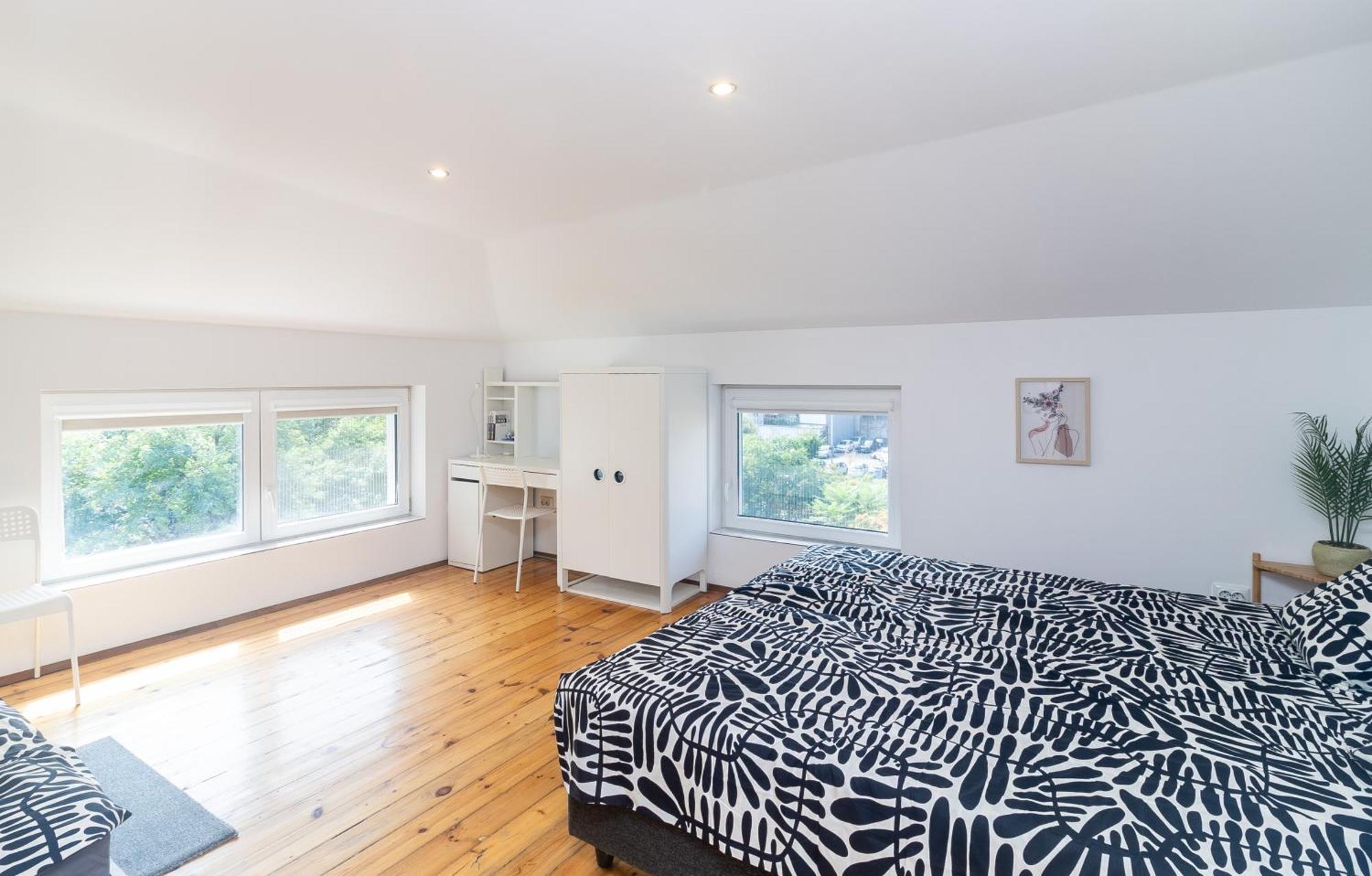 Апартаменти Homy & Stylish Centrally Located *