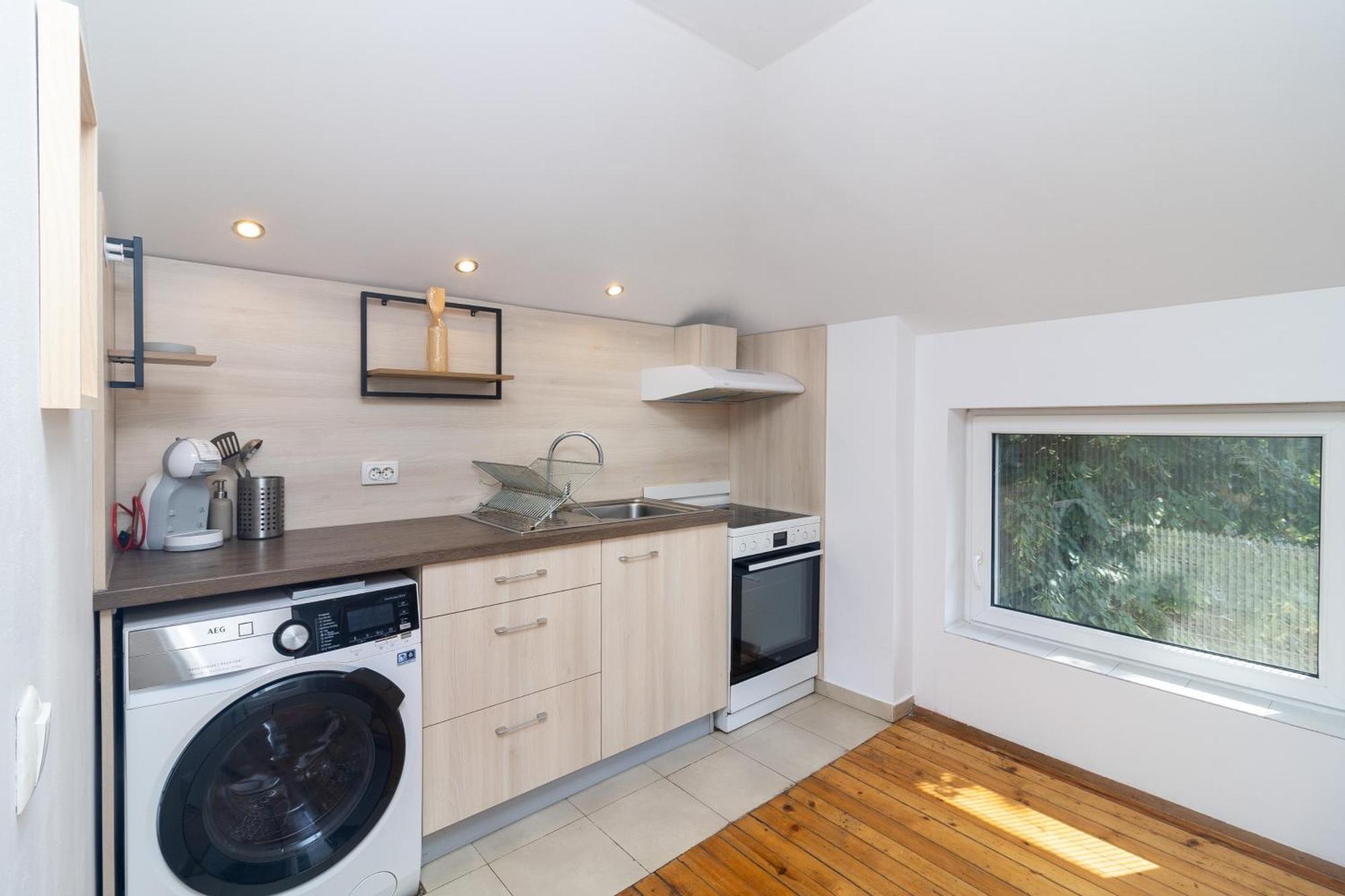 Homy & Stylish Centrally Located Софія